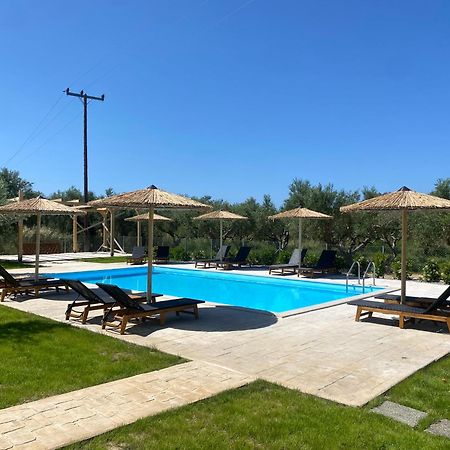 Three Charites Resort Gialova Esterno foto