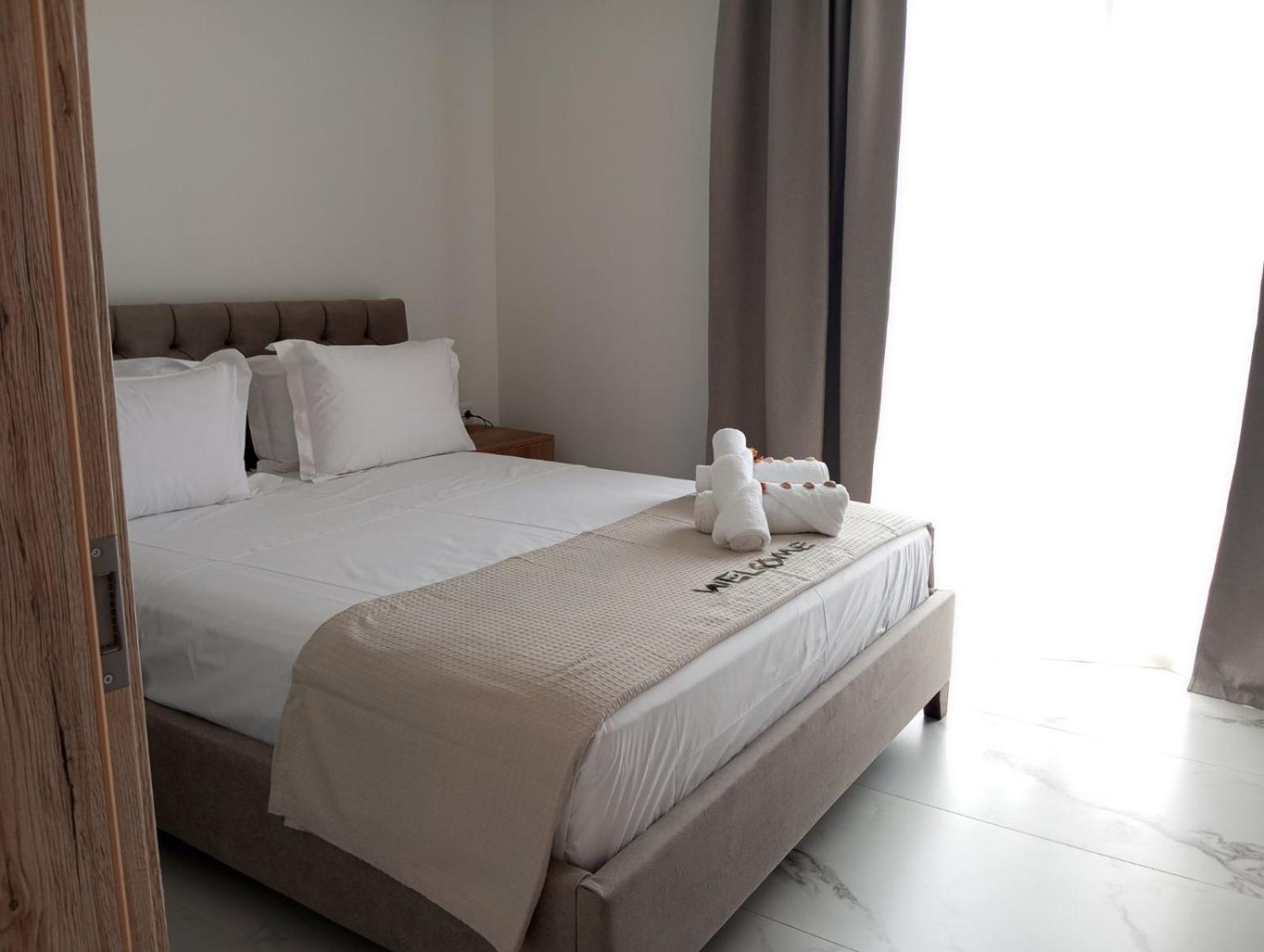 Three Charites Resort Gialova Esterno foto