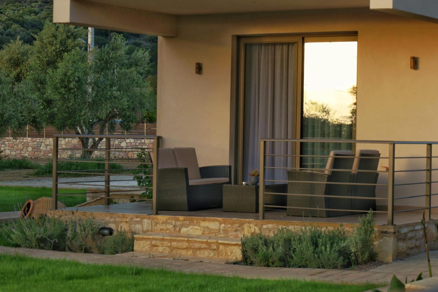 Three Charites Resort Gialova Esterno foto